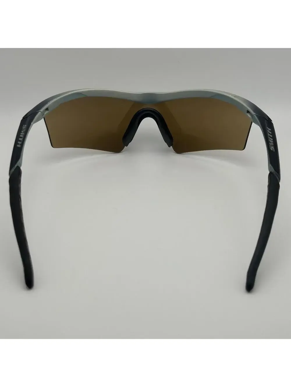 Smith Wraparound Sport Sunglasses Gray Black Brown Lens